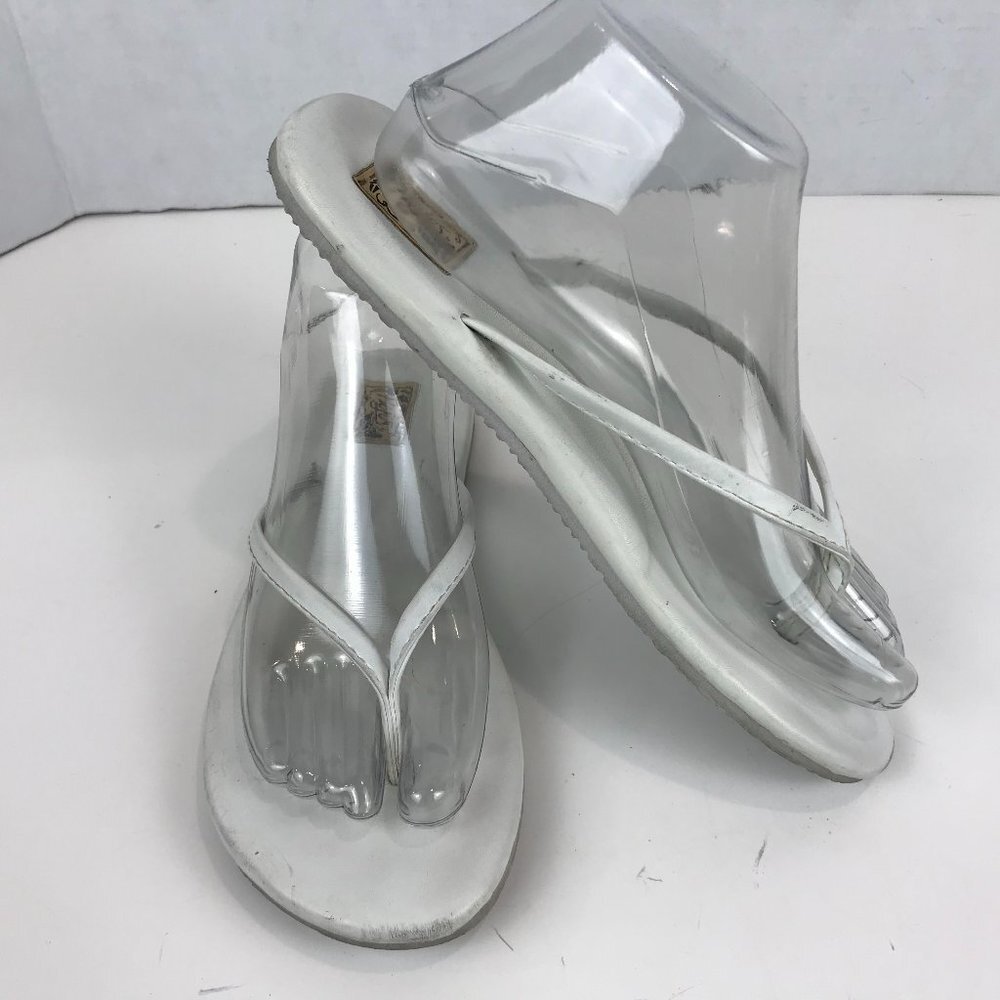 FLOJOS Skinny Thong Sandal Size US 8
